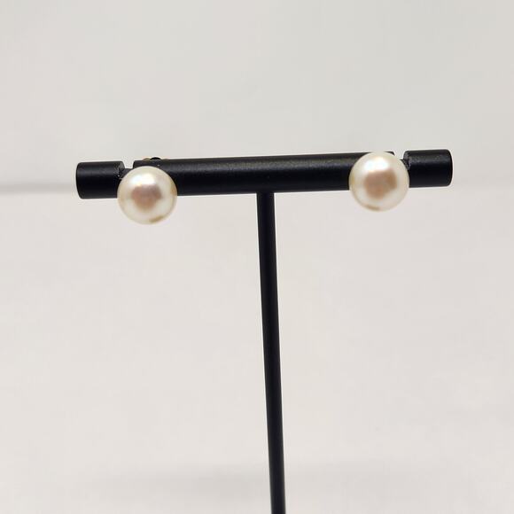 Cultured Freshwater Cream Pearl 14k Yellow Gold Stud Earrings Signed Classic - Picture 1 of 8